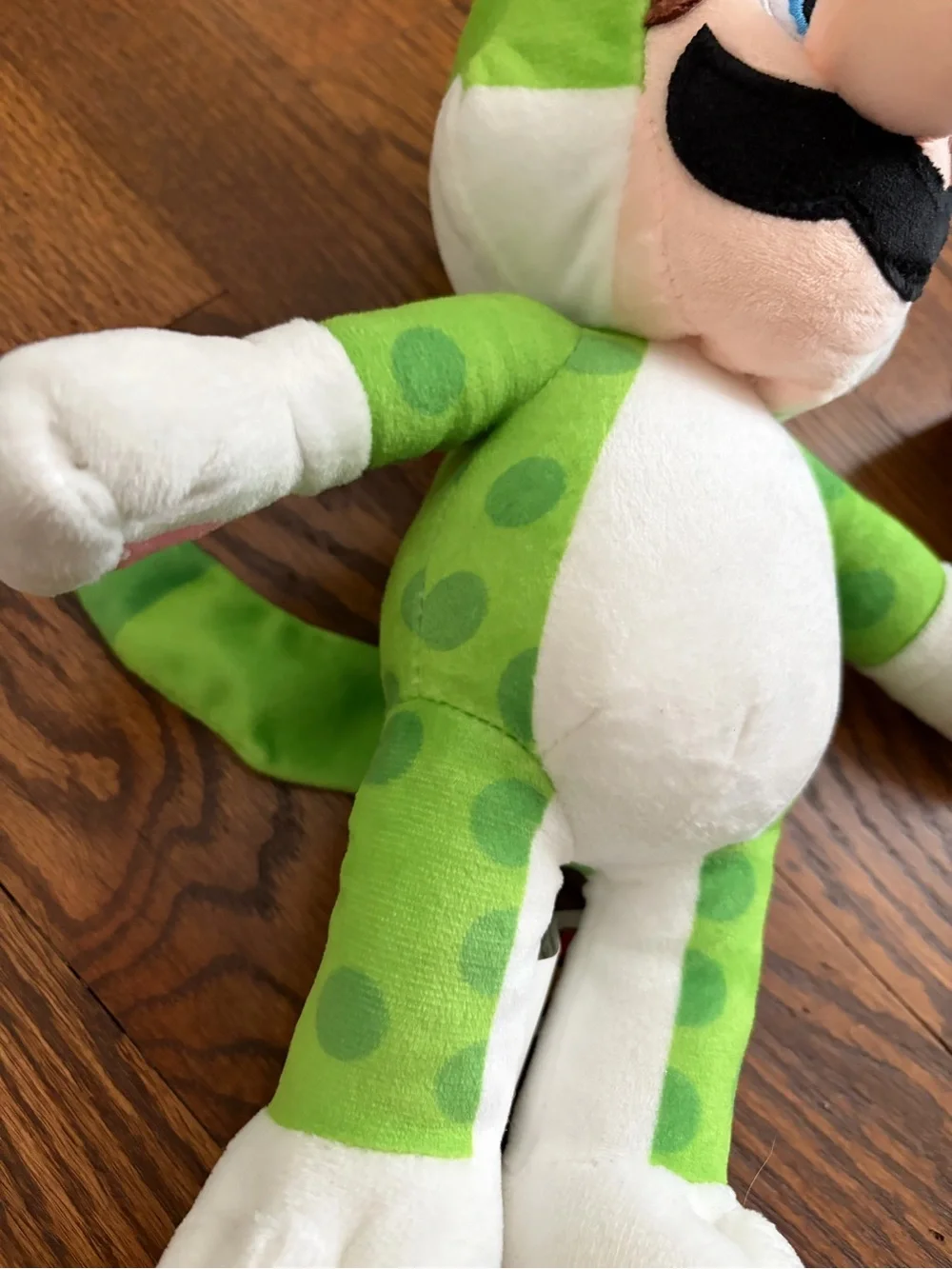 Super Mario Bros Luigi in Green Cat Suit Plush 2022 with Tag